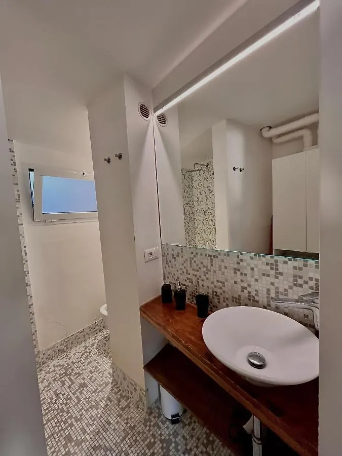 Piazza Pontida Modern Loft Bergamo Apartamento 0*,